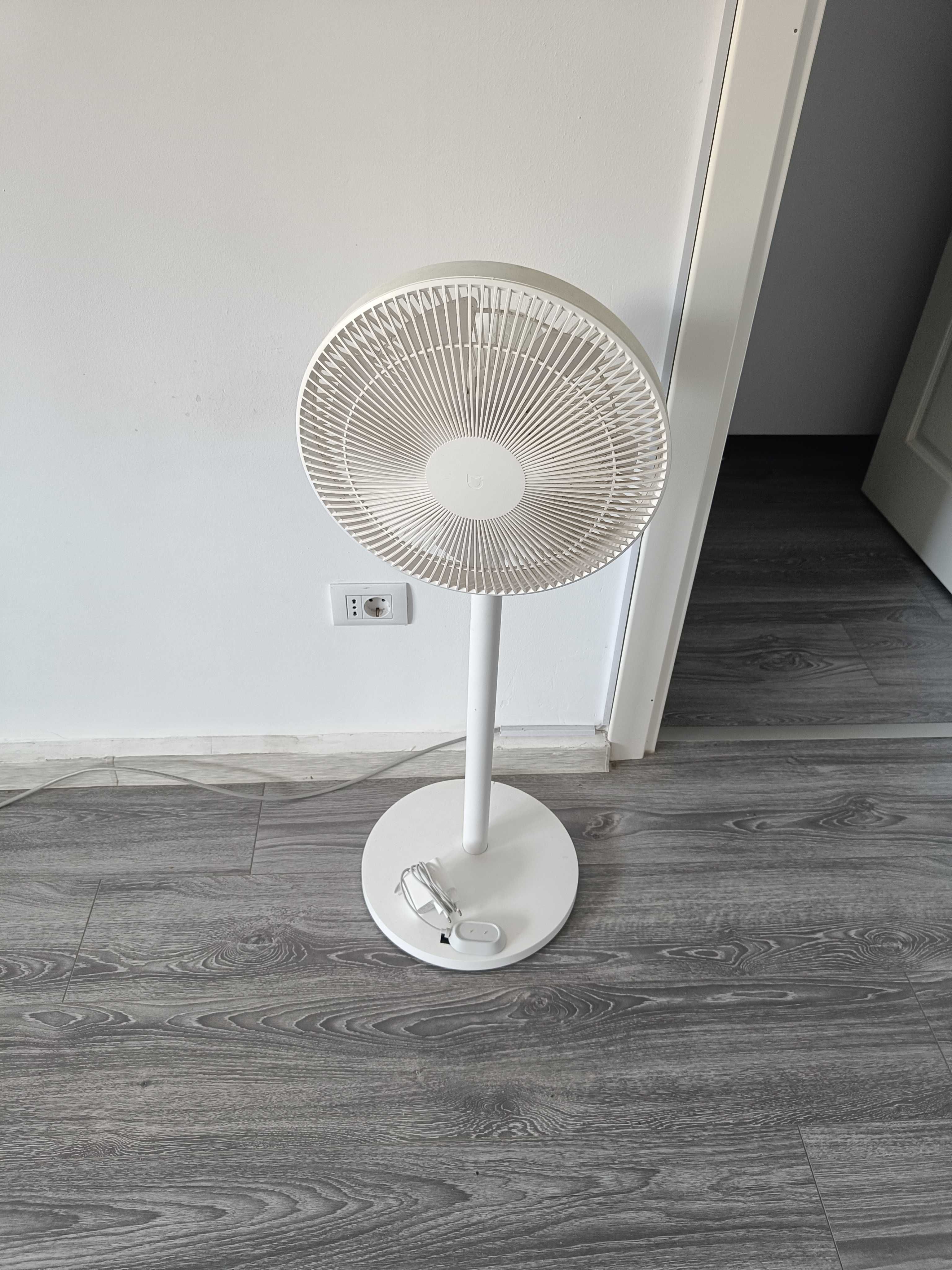 Ventilator cu picior Xiaomi Mi Smart Standing Fan Pro