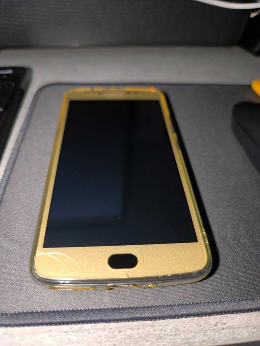 Смартфон Motorola Moto E4 Plus 3G/16GB