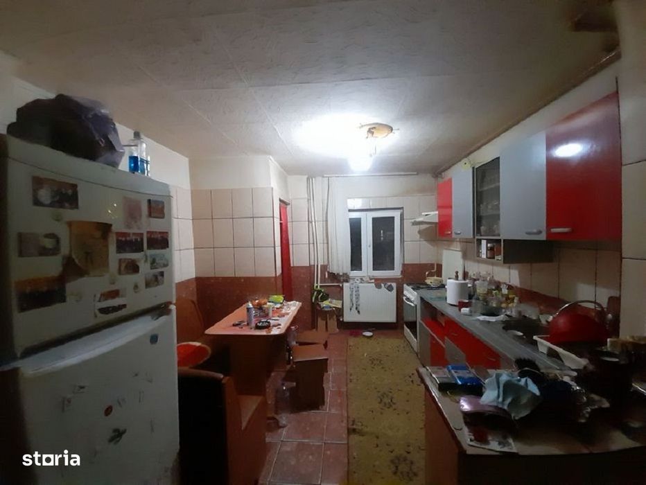 Drumul Sarii Liceul Ion Barbu 3 camere