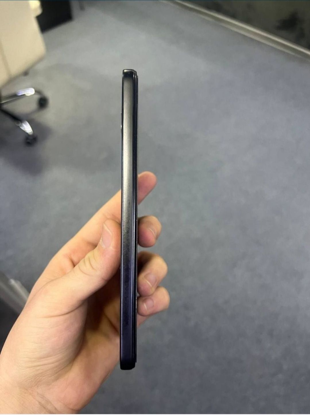 Redmi note 11 xolati zor 128 tali kelshamzza faqat oladiganla yozsn