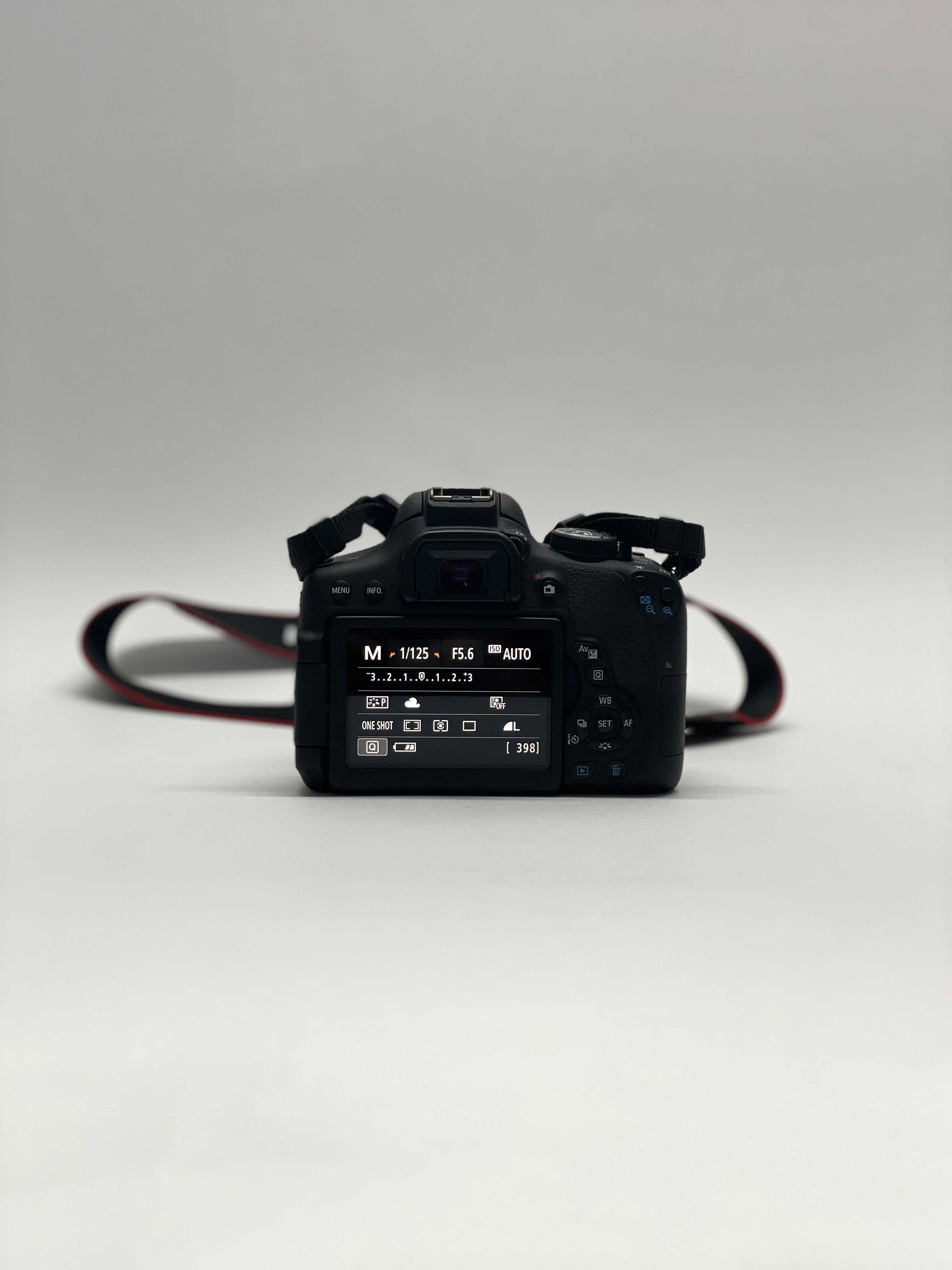 Фотоапарат Canon EOS 750D