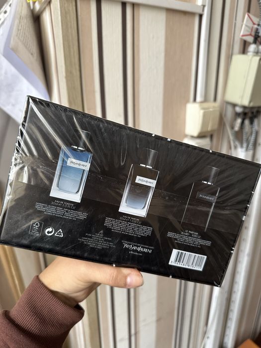 Set de mini parfumuri ysl y