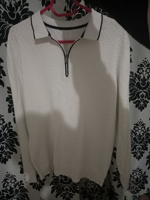 Кофта белый цвет