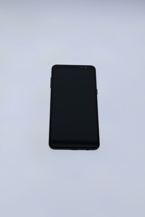 Samsung Galaxy A8 (2018)  32 GB-lip536