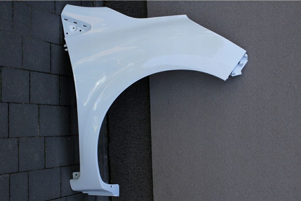 Aripa dreapta fata noua vopsita alb 369 Renault Clio 4 IV 2016 - 2019