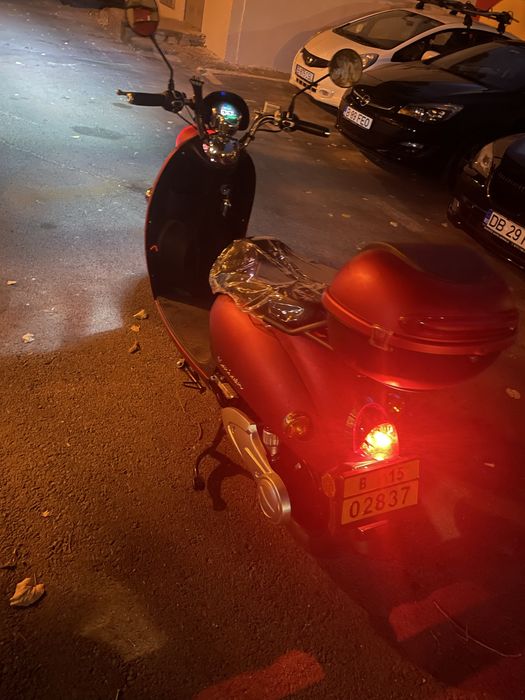 Scuter eletric fara permis