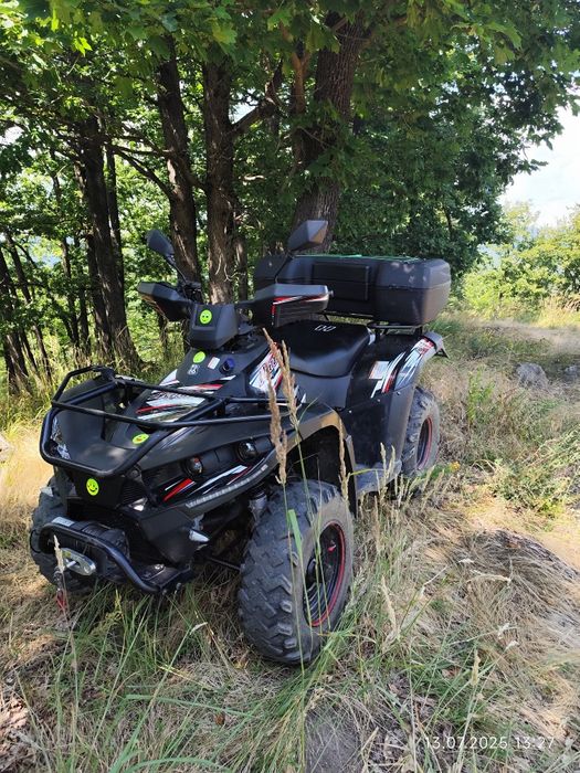 ATV linhai hytrak de 300 anul 2018 atv este 2*4 .