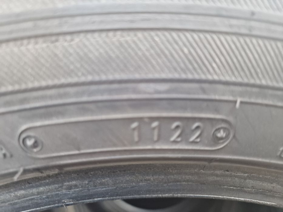 Anvelope 215/60R17C marca Falken, M+S, DOT 2022