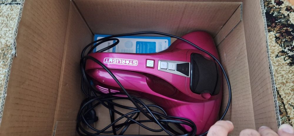 Vând aspirator star light