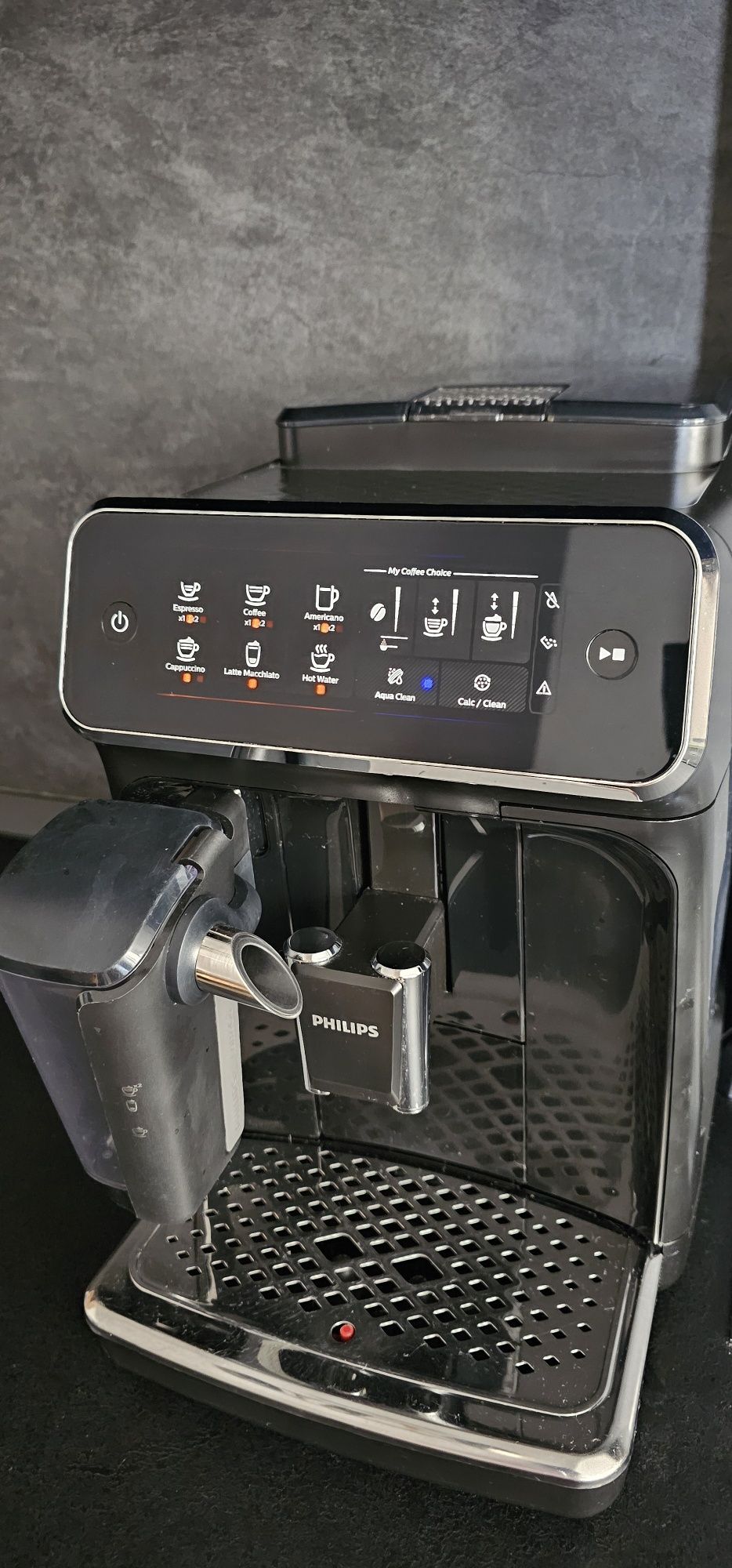 Espressor automat Philips LatteGo 3200