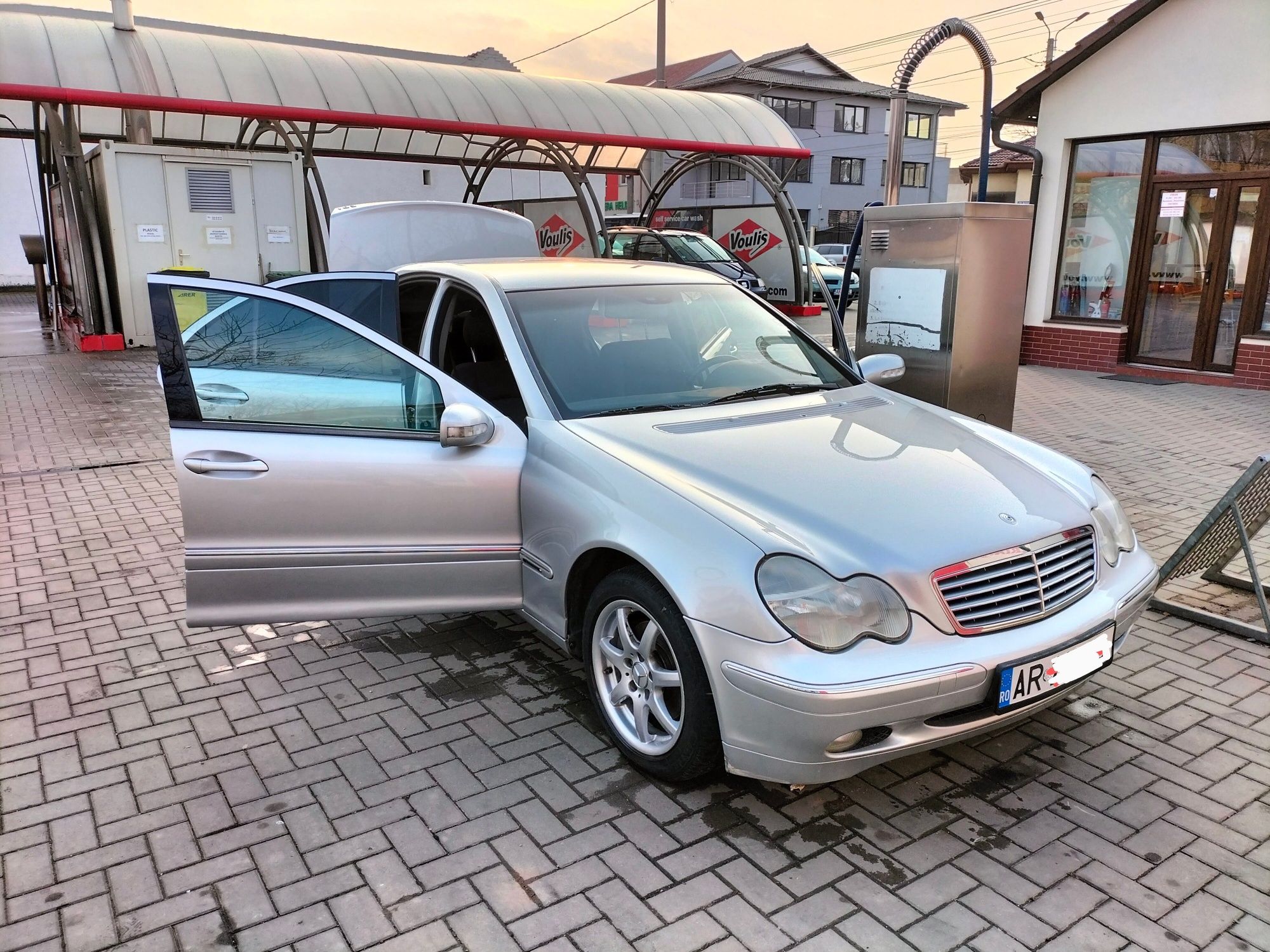 Mercedes c 220 class Automat Eegance urgent!