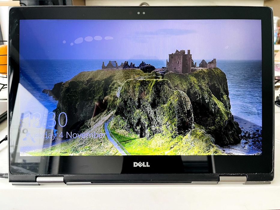 Laptop 2in1 Dell Inspiron 5578 Aspect 8/10 Functionalitate 10/10