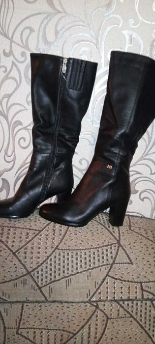 Сапоги женские зимние кожаные новые, р. 37-38, 15 тыс тг