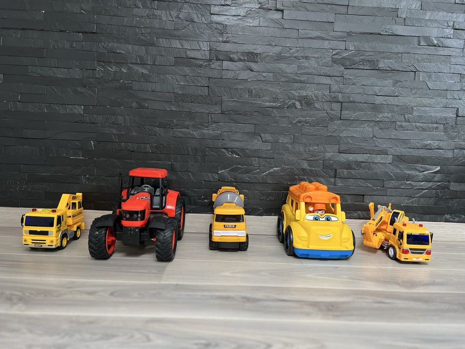 Lot jucarii - 5 autovehicule