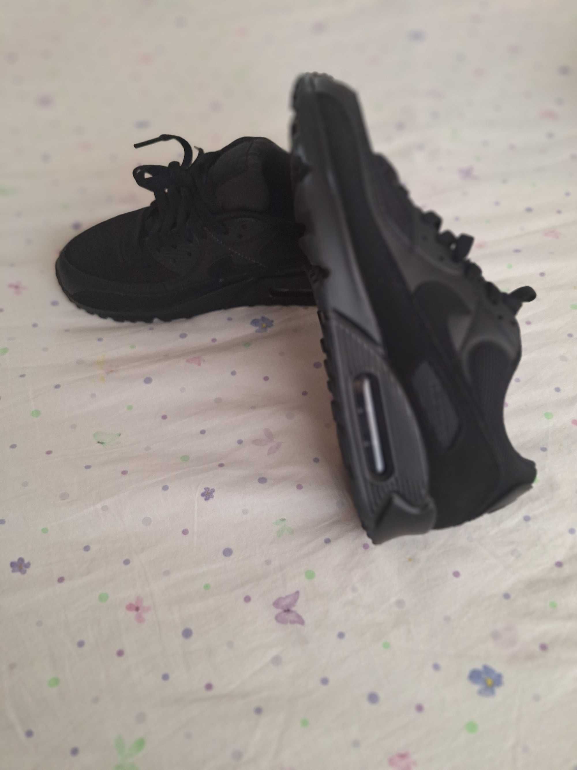 Дамски маратонки NIKE