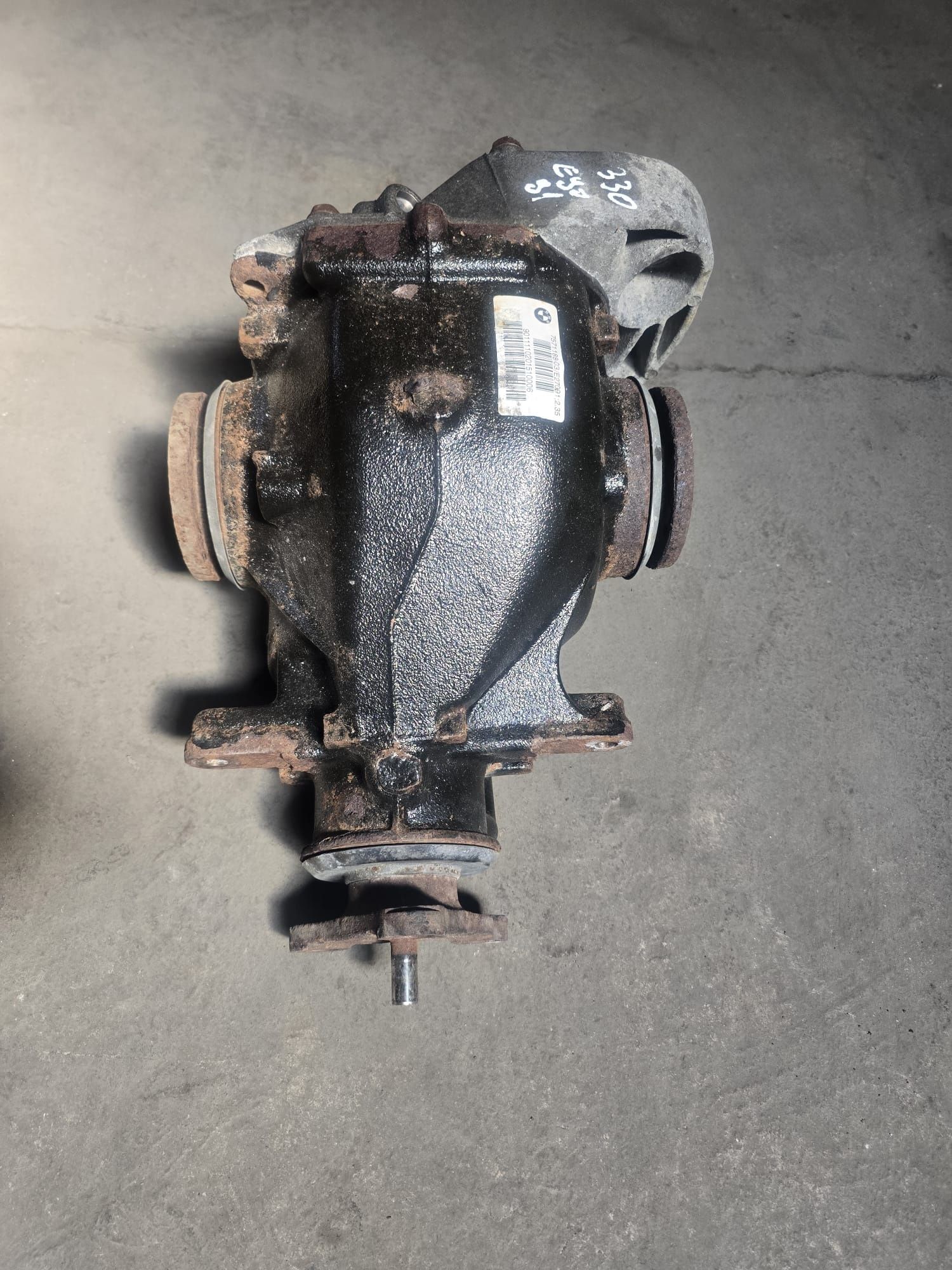 Grup spate BMW E90 E91 325 330d raport 2.35