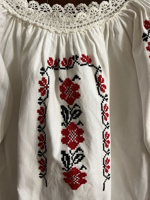 Camasa ie traditionala