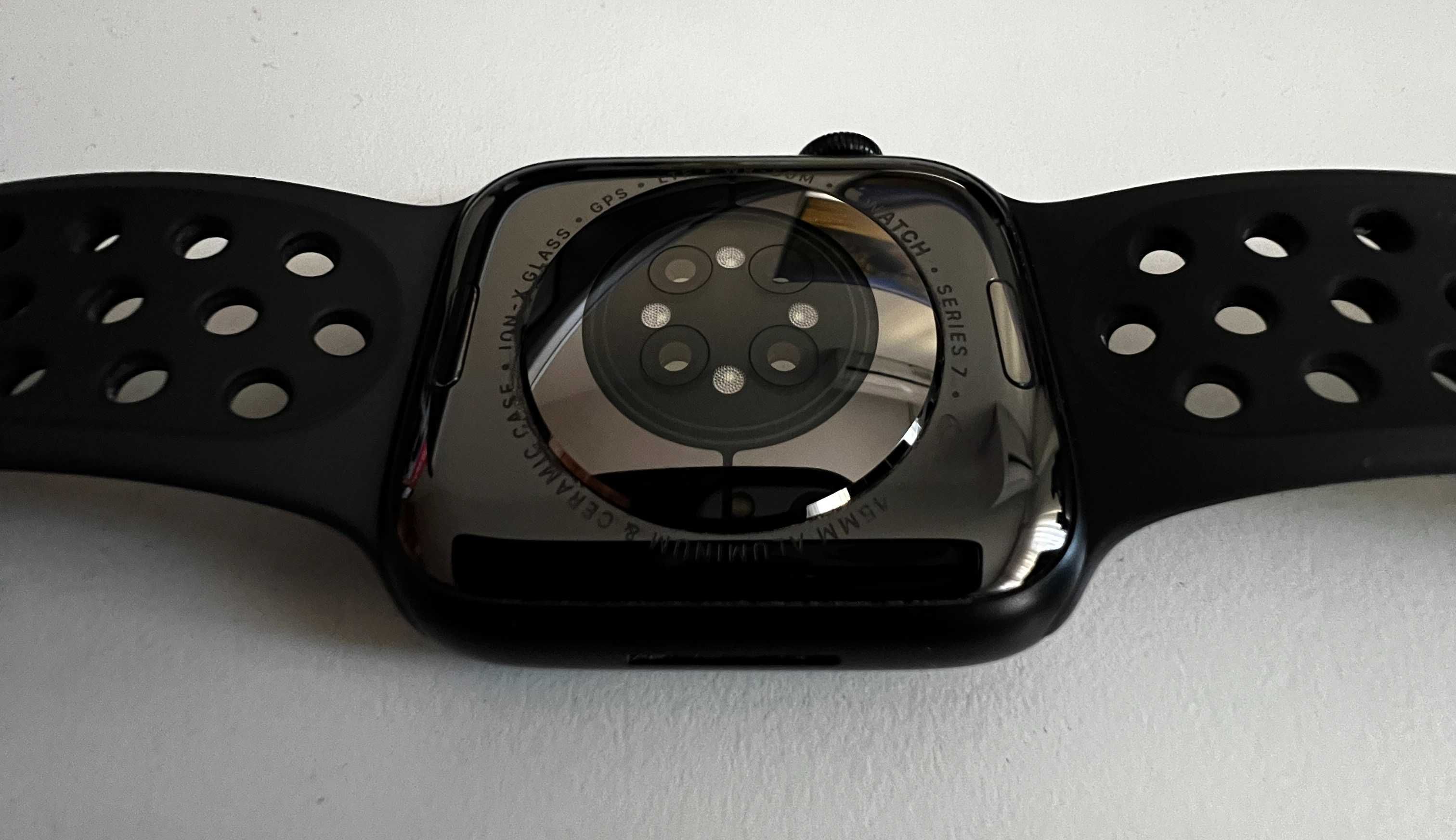 Apple Watch Nike 7, GPS, Cellular 45mm, Black Nike Sport Band