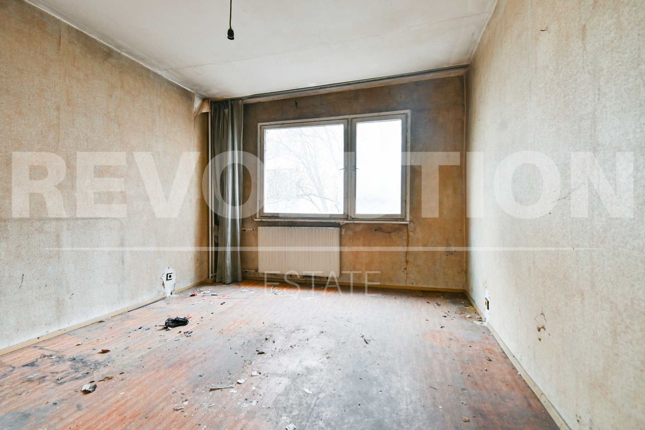 Продава се Тристаен апартамент в София, Оборище - 90 кв.м за 2778 €/кв.м - Снимка #2