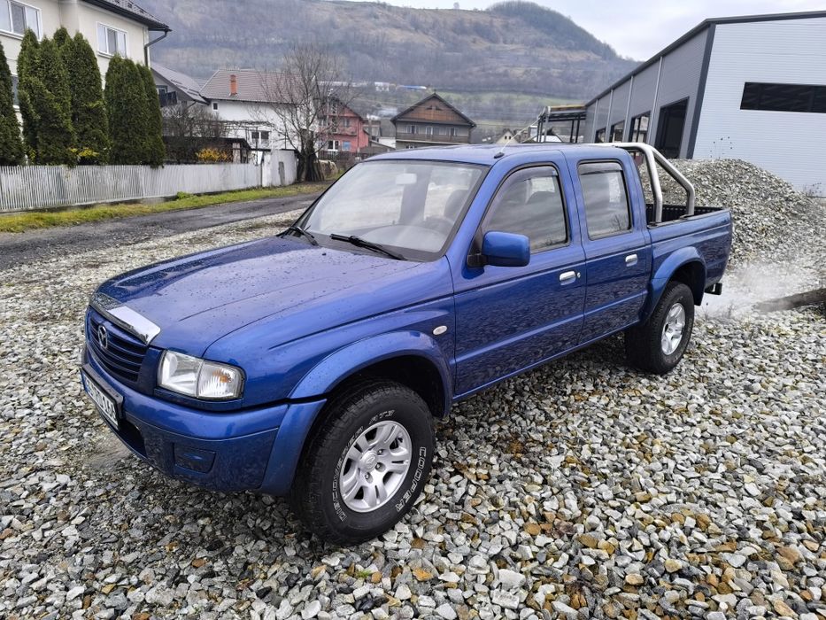 Vând Mazda B2500, 2.5 diesel, 109 cp, 4x4 cu reductor , RDW lock, 2006