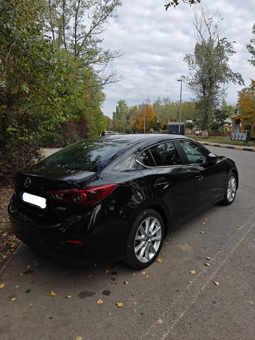 Mazda 3 Revolution, G120, negru,(înmatriculat în 12.2018), negociabil