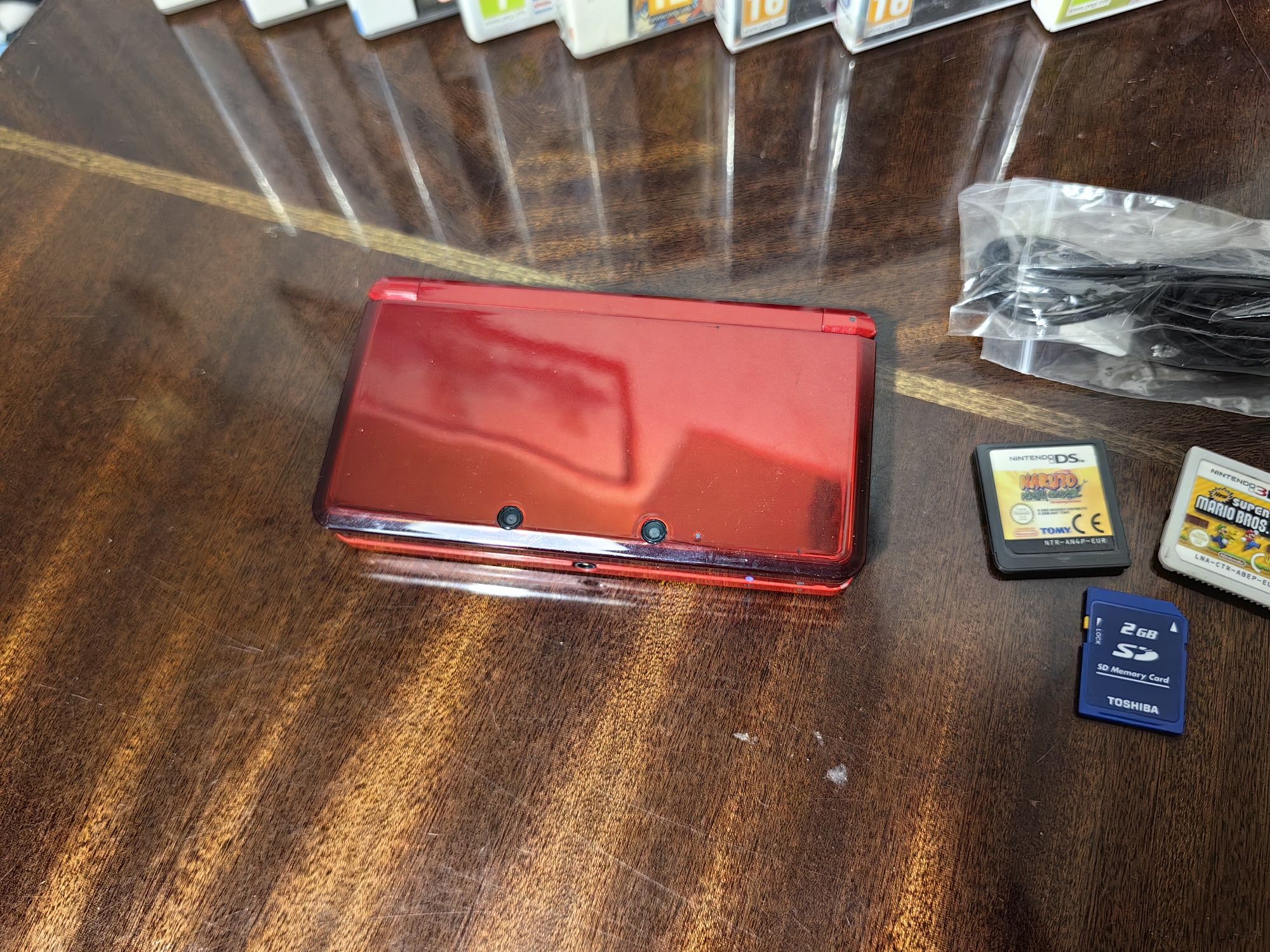 Nintendo 3d red edition + опцията за игри