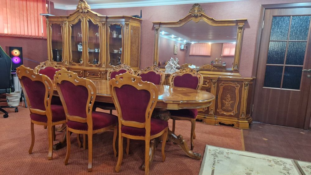 Гостиная с мягкой мебелью