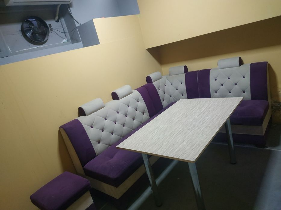 Продается мягкий мебель уголок