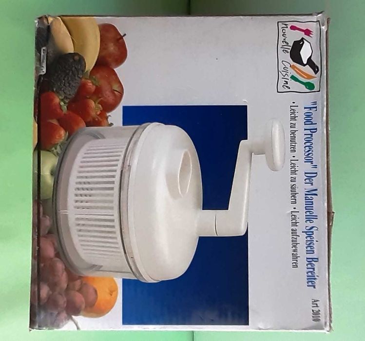 Ръчен кухненски робот