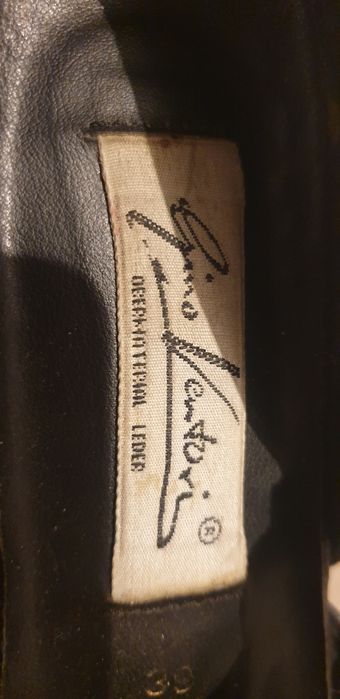 Incaltari   de piele