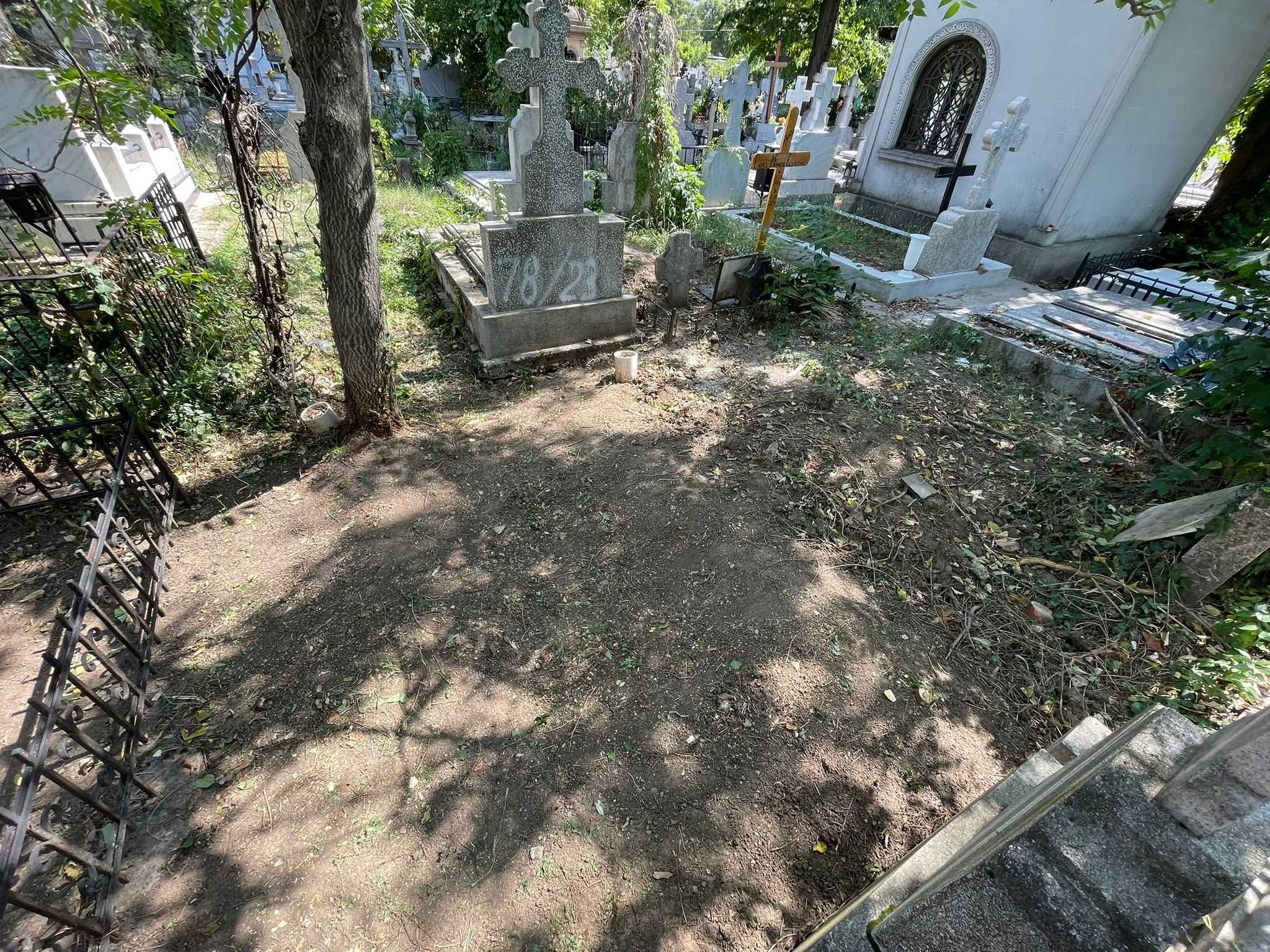 2 locuri de veci - Cimitirul Bellu