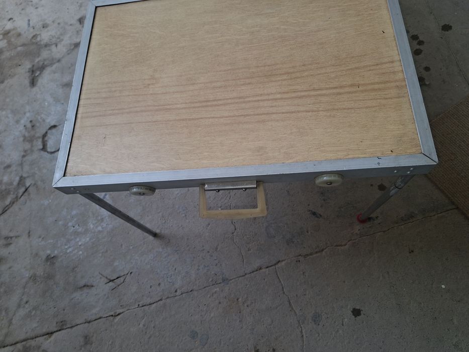 Раскладной стол для рыбалки