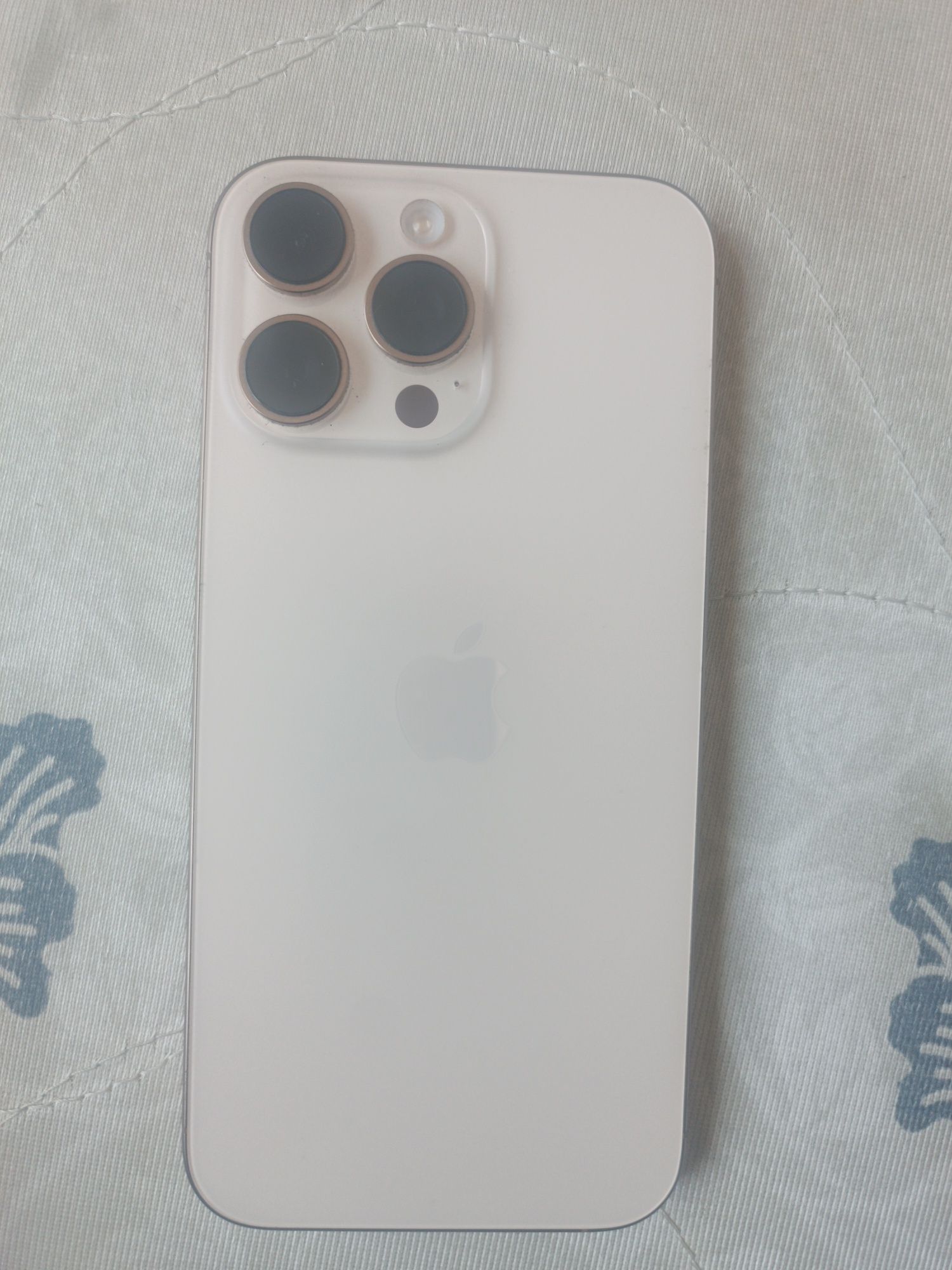iPhone 16 pro max 256 gb