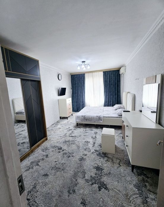 Срочный аренда квартира шайхонтохур район МАЦИВ Чорсу кора Тош 4 комни