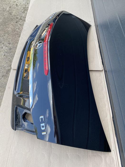 Portbagaj / Haion Mercedes E coupe W207