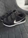 Детски маратонки Nike  28