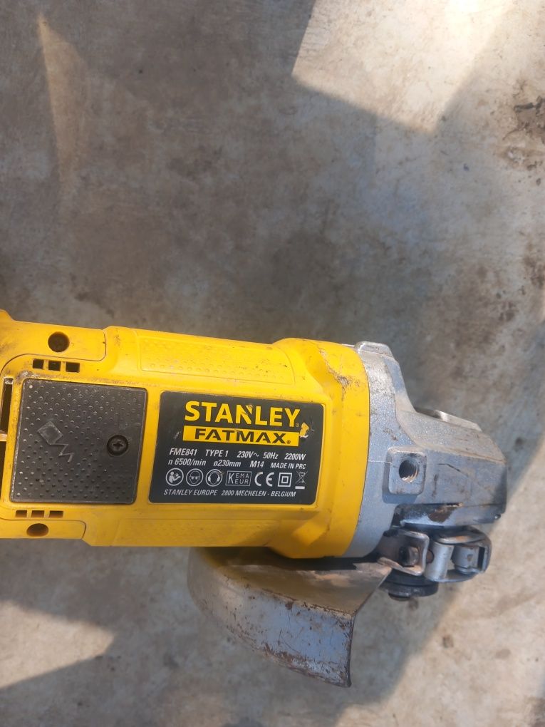 Stanley ъглошлайф за части