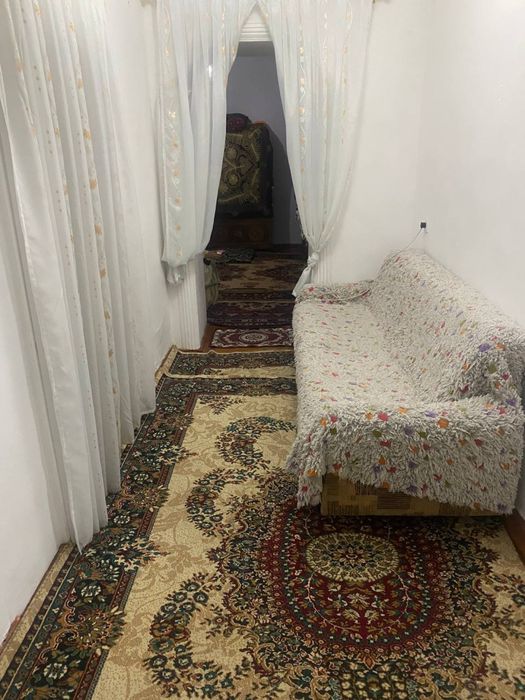 Ховли сотилади 3 хонали 4 сотих (Без маклер)