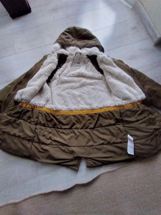 Топла шуба на ZARA за момиче