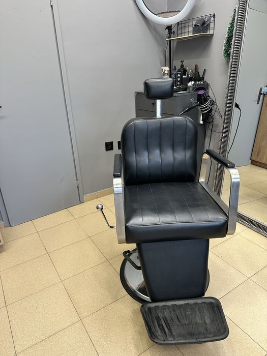 Бръснарски / Фризьорски стол