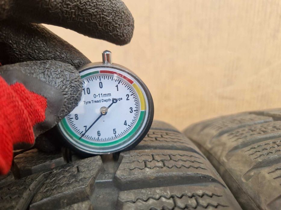 4 Firestone R18 225/45
Зимни гуми 
DOT2819