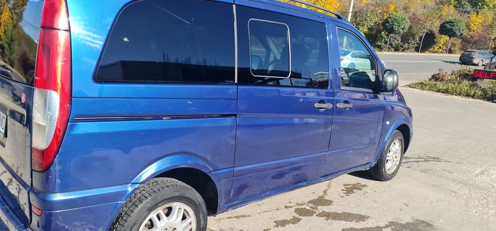 Închiriez  Mercedes Vito 5 locuri, de la  150 lei pe zi