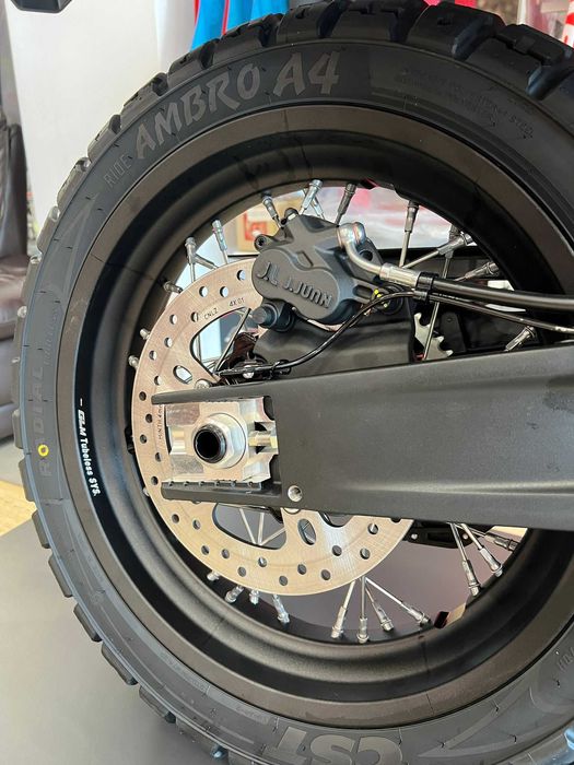 Motocicleta Adventure CFMoto 800MT-X '25