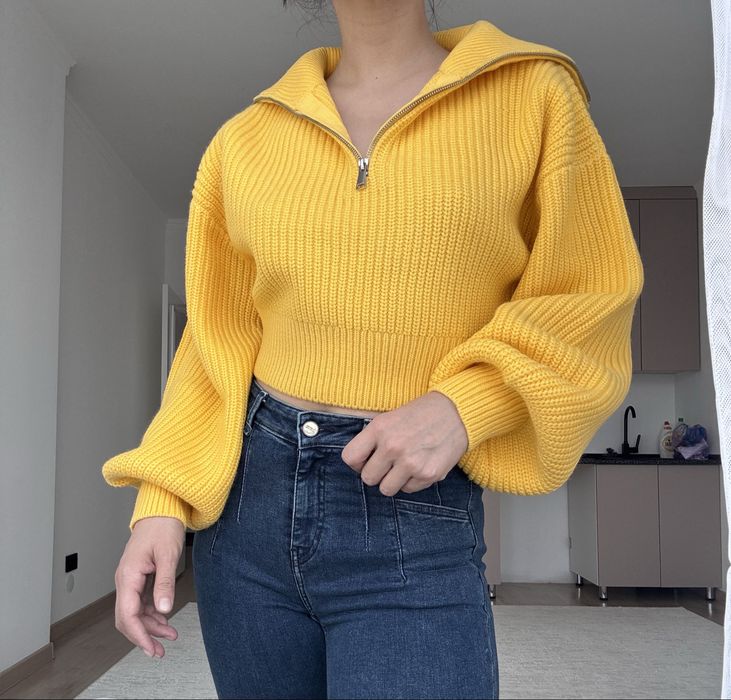 Вязанный  свитер