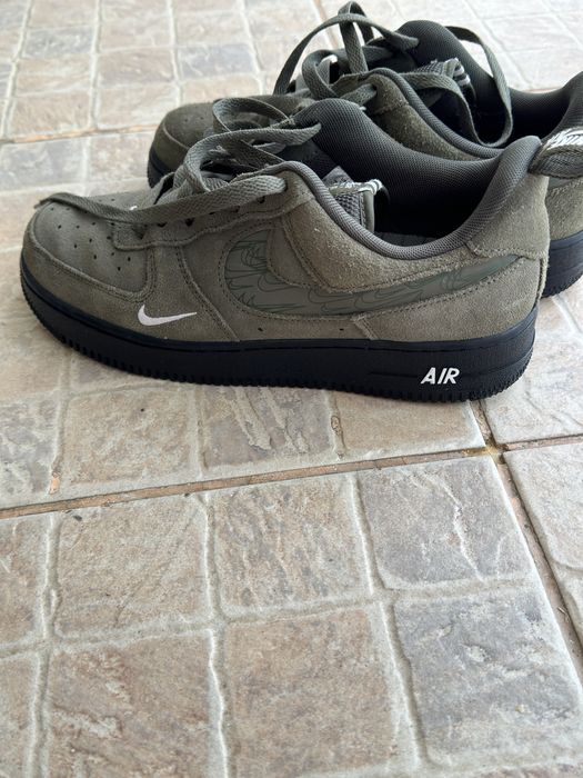 Nike Air Force 1 Low '07 LV8 'Reflective Swoosh - Cargo Khaki'