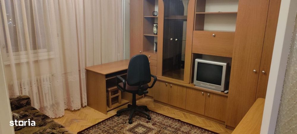 Apartament inchiriere 4 camere,zona Decebal