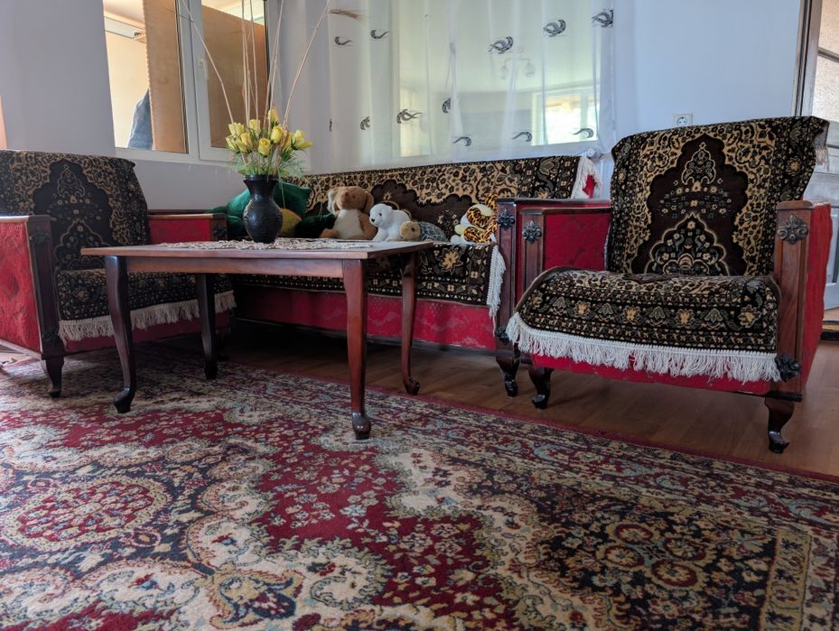 Mobila sufragerie,canapea cu fotolii