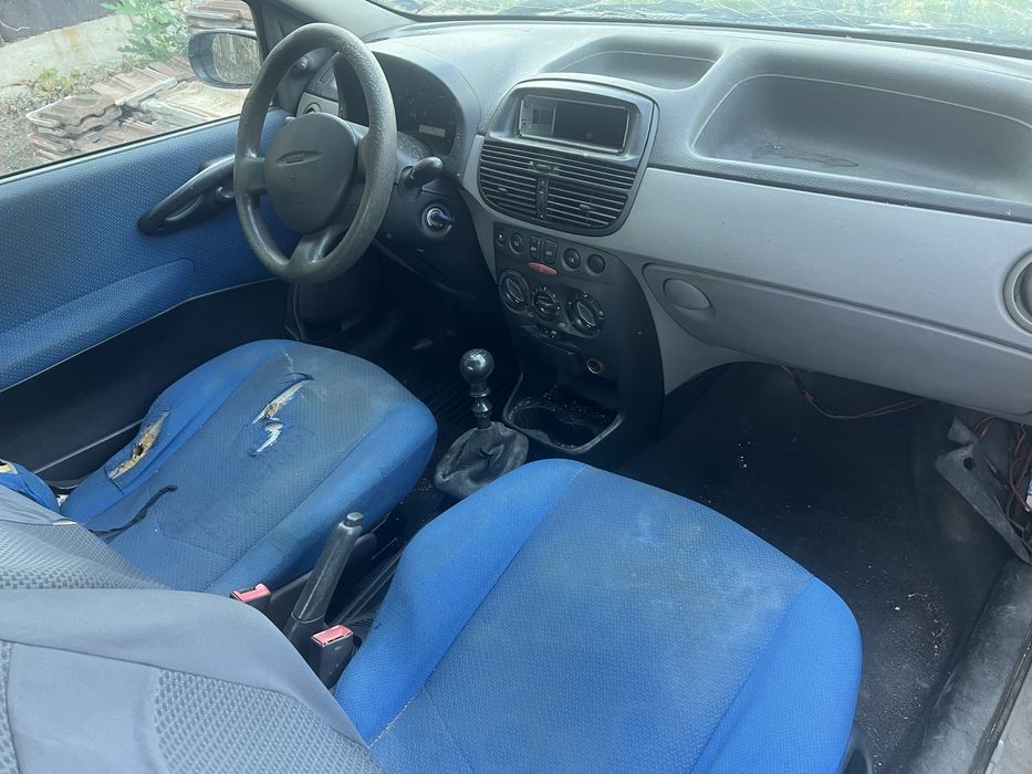 Fiat Punto 1.2 НА ЧАСТИ