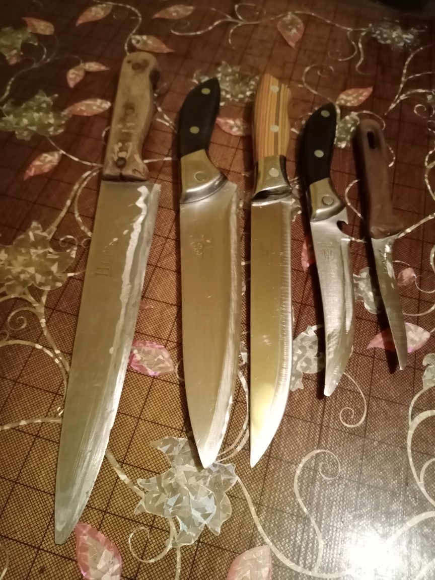 Кухонные ножи пять штук