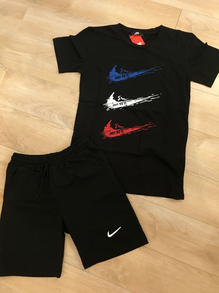 Compleu Nike tricou + pantaloni scurti/ lungi